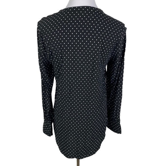 Old Navy Polka Dot 4-Button Front Long Sleeve Blouse Women's Medium Black White‎ - Picture 2 of 10